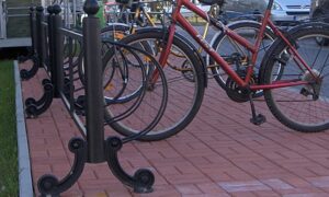 Stojak rowerowy SR02/5 (SR02/10) stojaki rowerowe meble miejskie mała architektura miejska 2